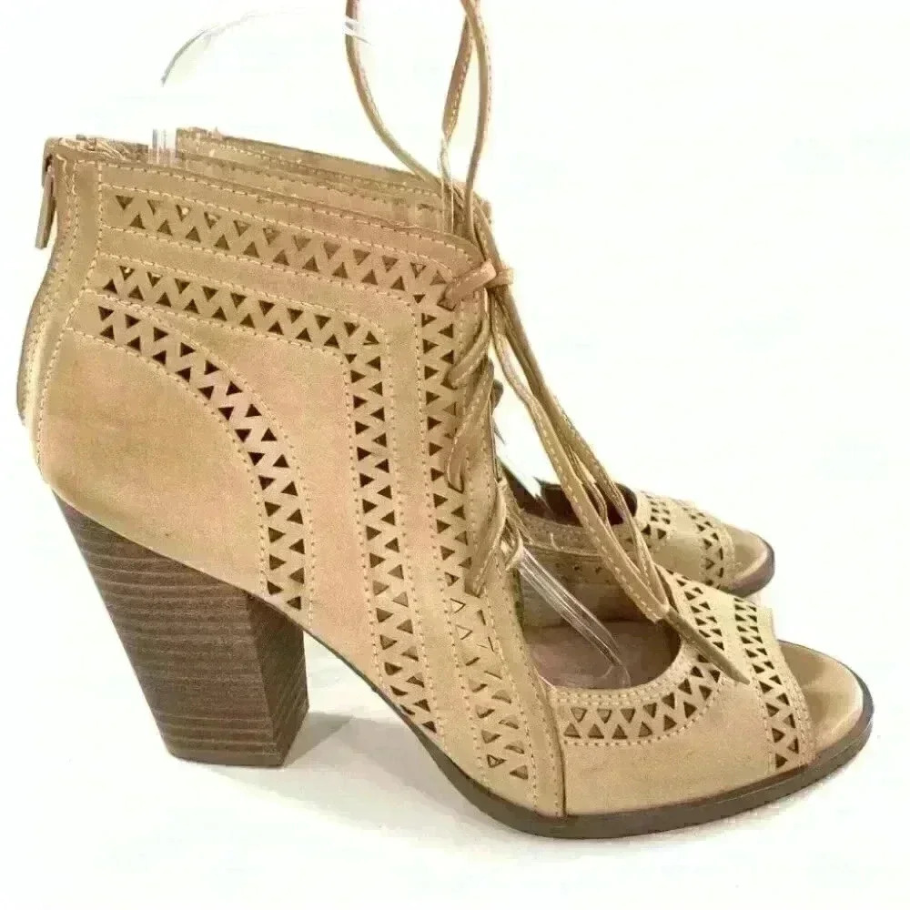 Restricted womens booties size 7.5 cream lace up laser cut Block heels